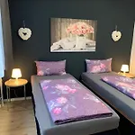 Just Apartman *