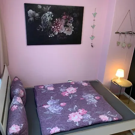 Just - Fuer Bis Zu 12 Personen *