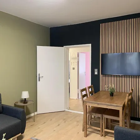 Just - Fuer Bis Zu 12 Personen Берлин